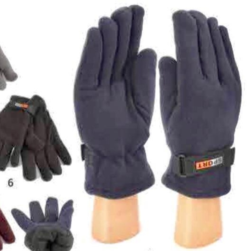 NWT Sport World 1 pair of Gloves